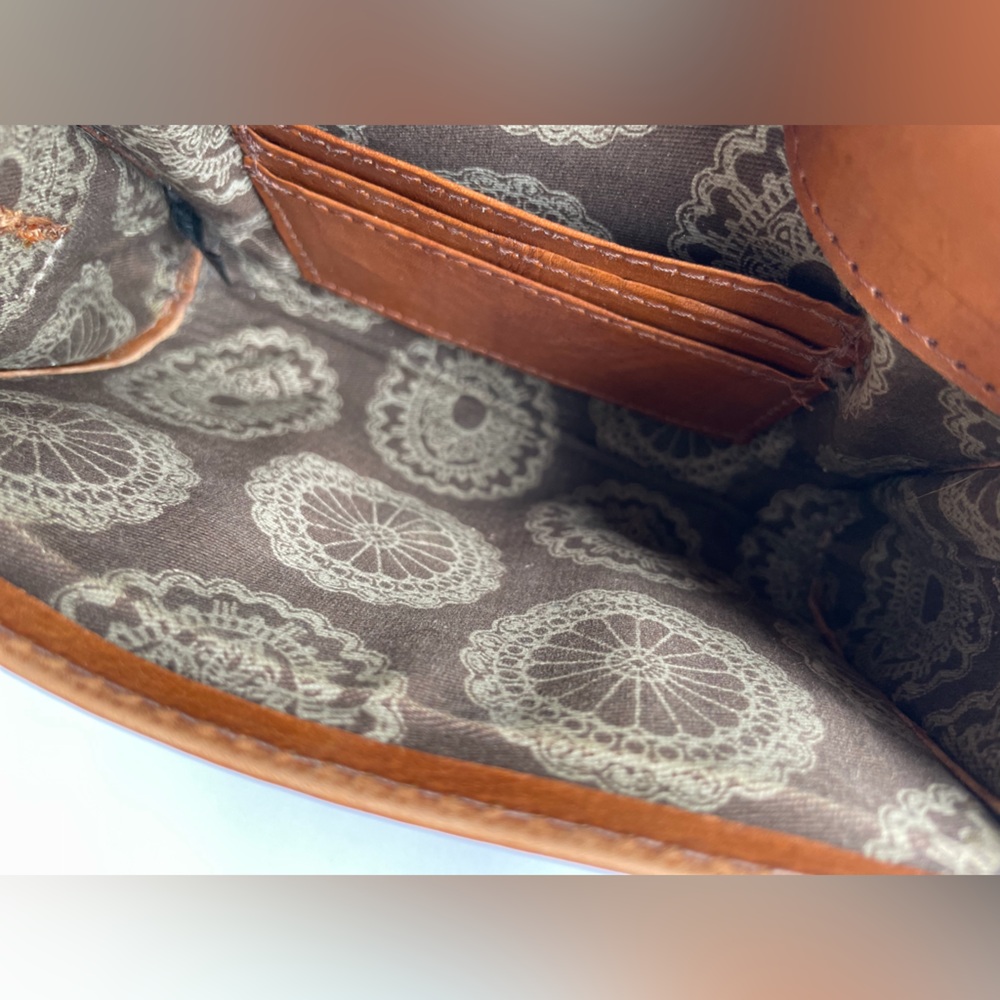 Vintage American West Woven Brown Leather Western Crossbody Bag Bohemian Tooled - Picture 6 of 9